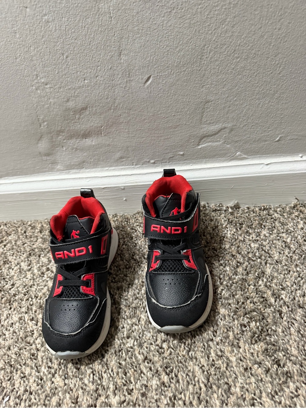 And1 Black and Red Kids' High-Top Sneakers